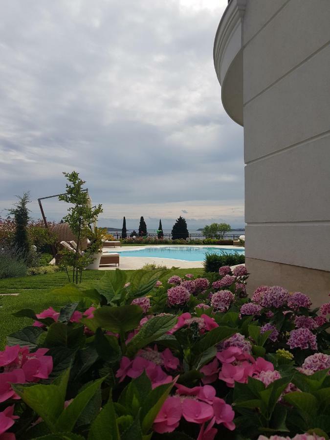 Sea Garden Delux Apartment Chernomorets Exterior photo